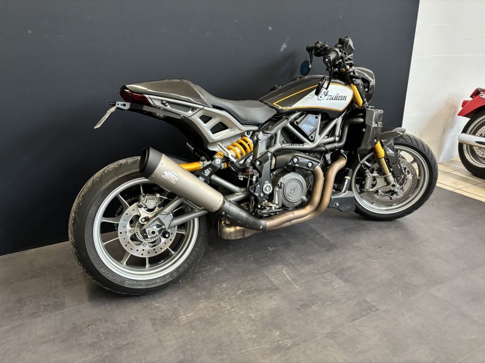 INDIAN FTR 1200 R CARBON 4