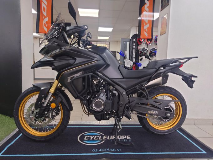 VOGE 525 DSX 4