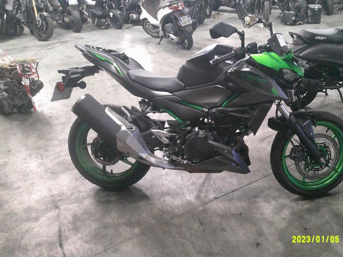 KAWASAKI Z 500 B 4