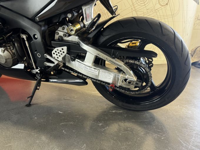 HONDA CBR 600 RR 4