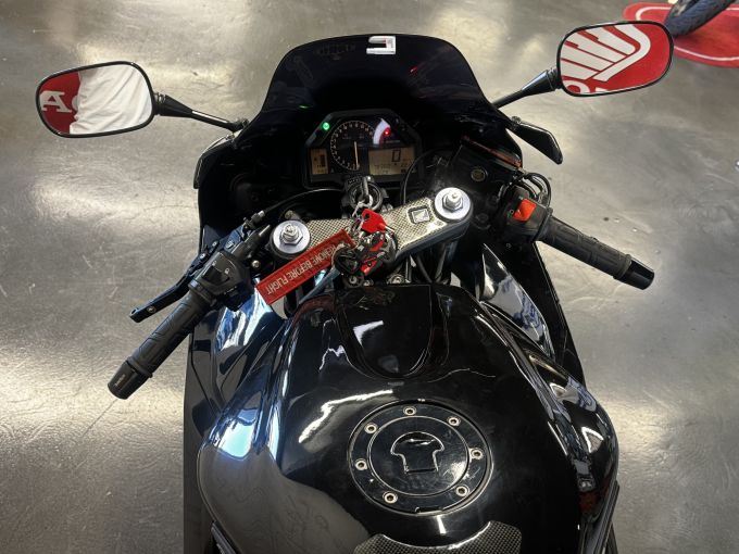 HONDA CBR 600 RR 4