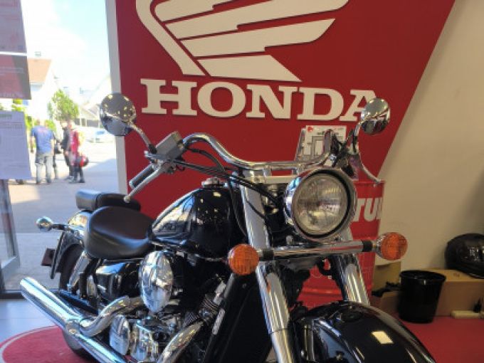 HONDA SHADOW 750 4