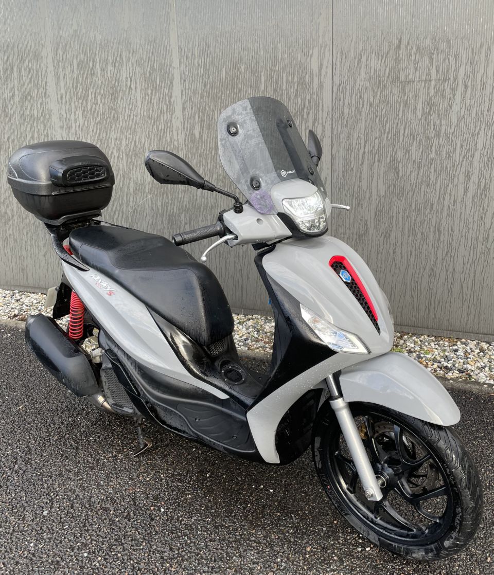PIAGGIO Medley S 125 IGET ABS E5 4