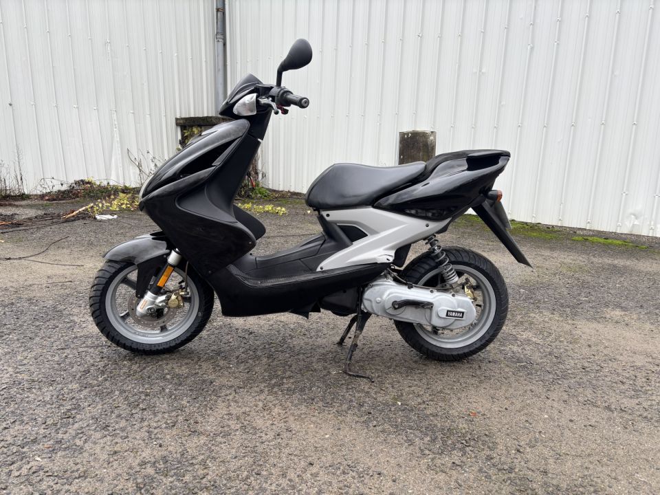 YAMAHA AEROX 50 4
