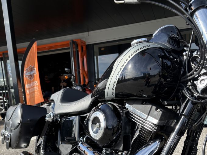 HARLEY-DAVIDSON DYNA FAT BOB 1690 4