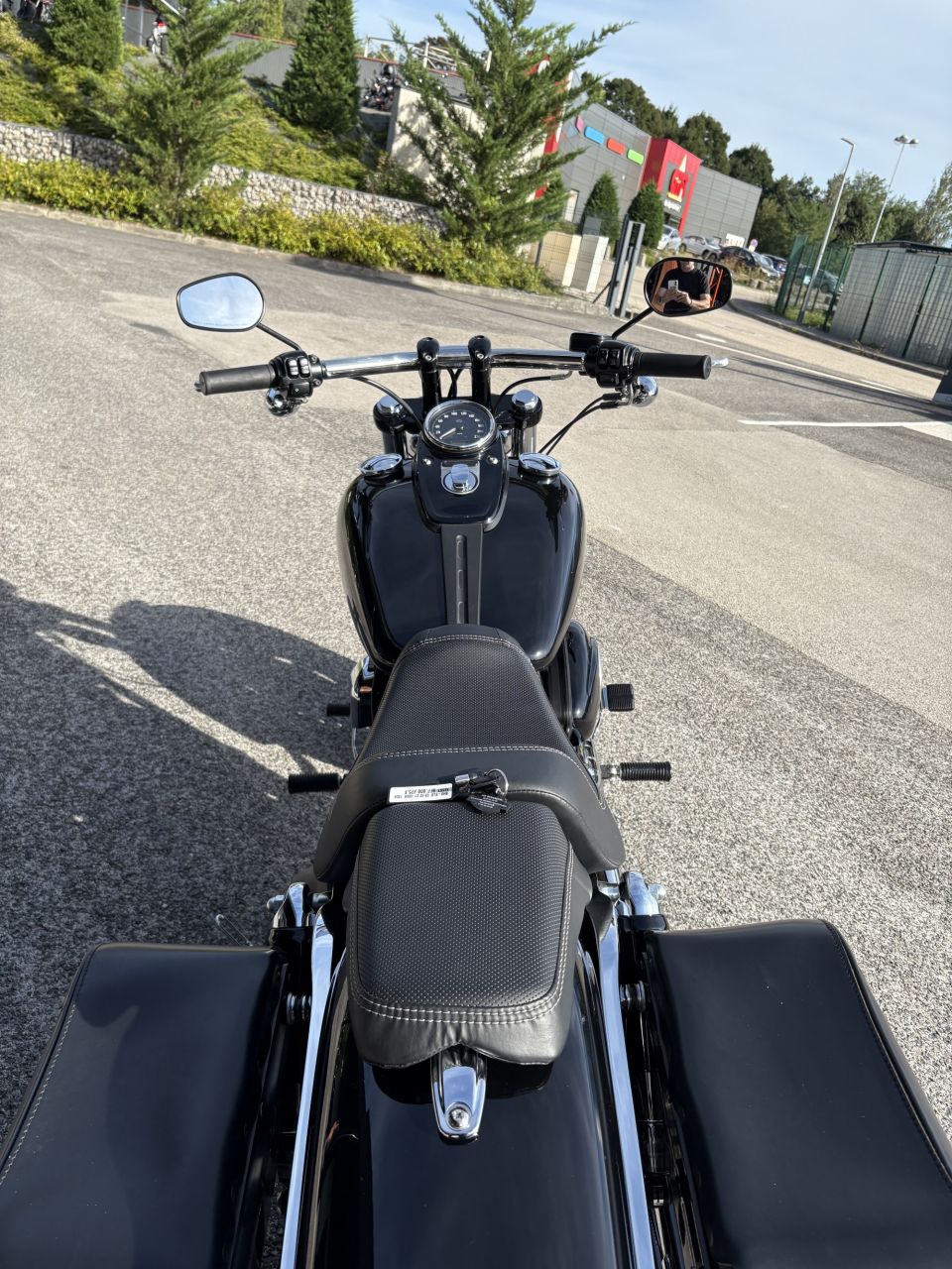 HARLEY-DAVIDSON DYNA FAT BOB 1690 4