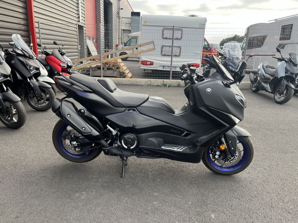 YAMAHA XP T-MAX 560 4