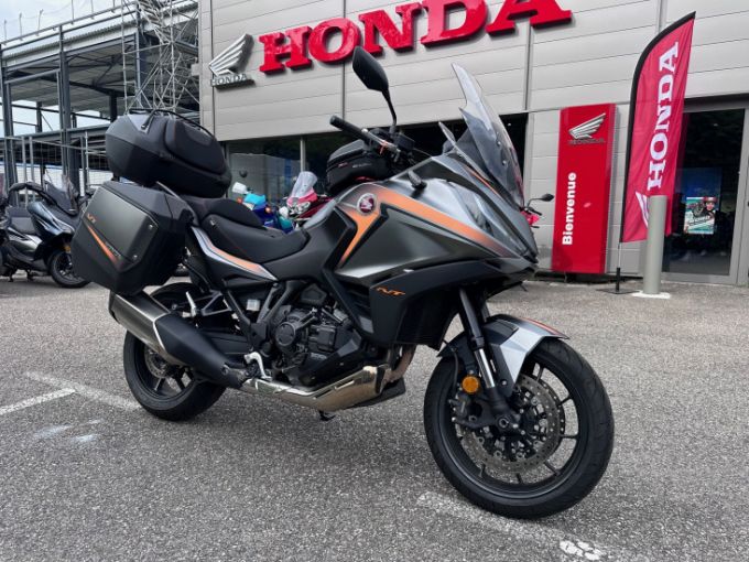 HONDA NT 1100 DCT 4
