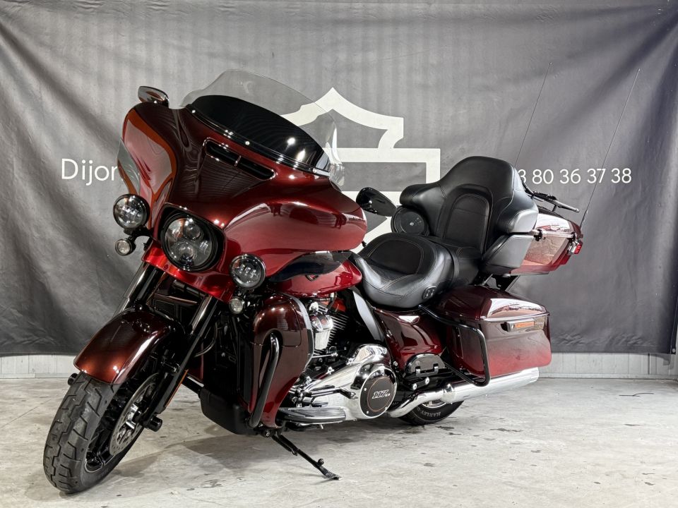 HARLEY-DAVIDSON TOURING ELECTRA GLIDE 1923 ULTRA CVO 4