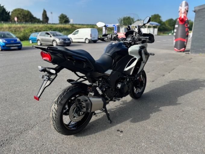 KAWASAKI VERSYS 4