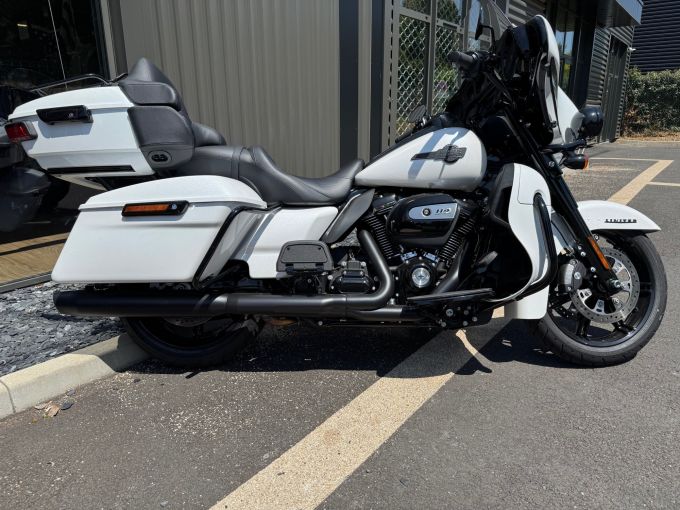 HARLEY-DAVIDSON TOURING ULTRA LIMITED 1868  4