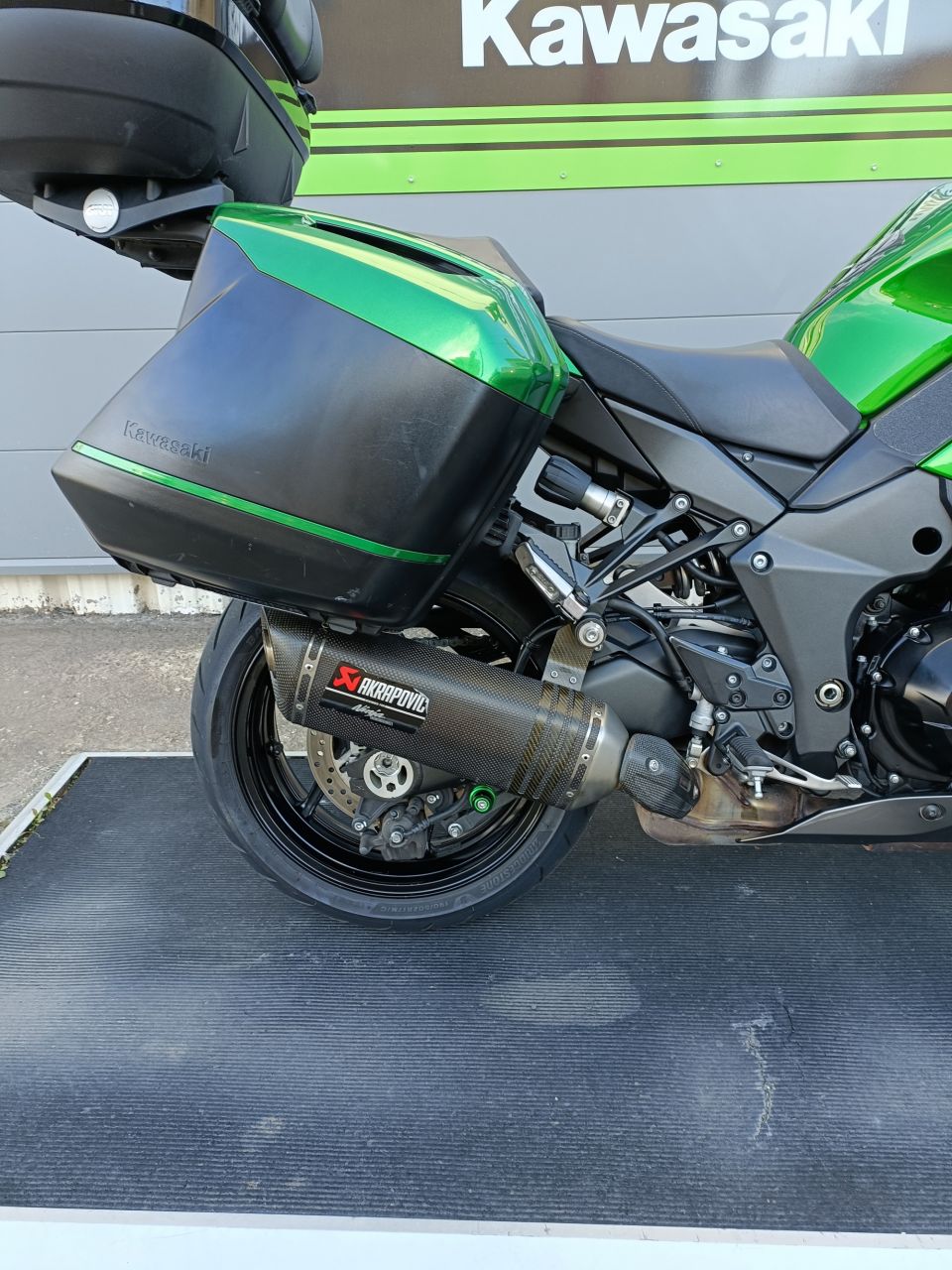 KAWASAKI NINJA 1000 SX TOURER + TOP CASE 4