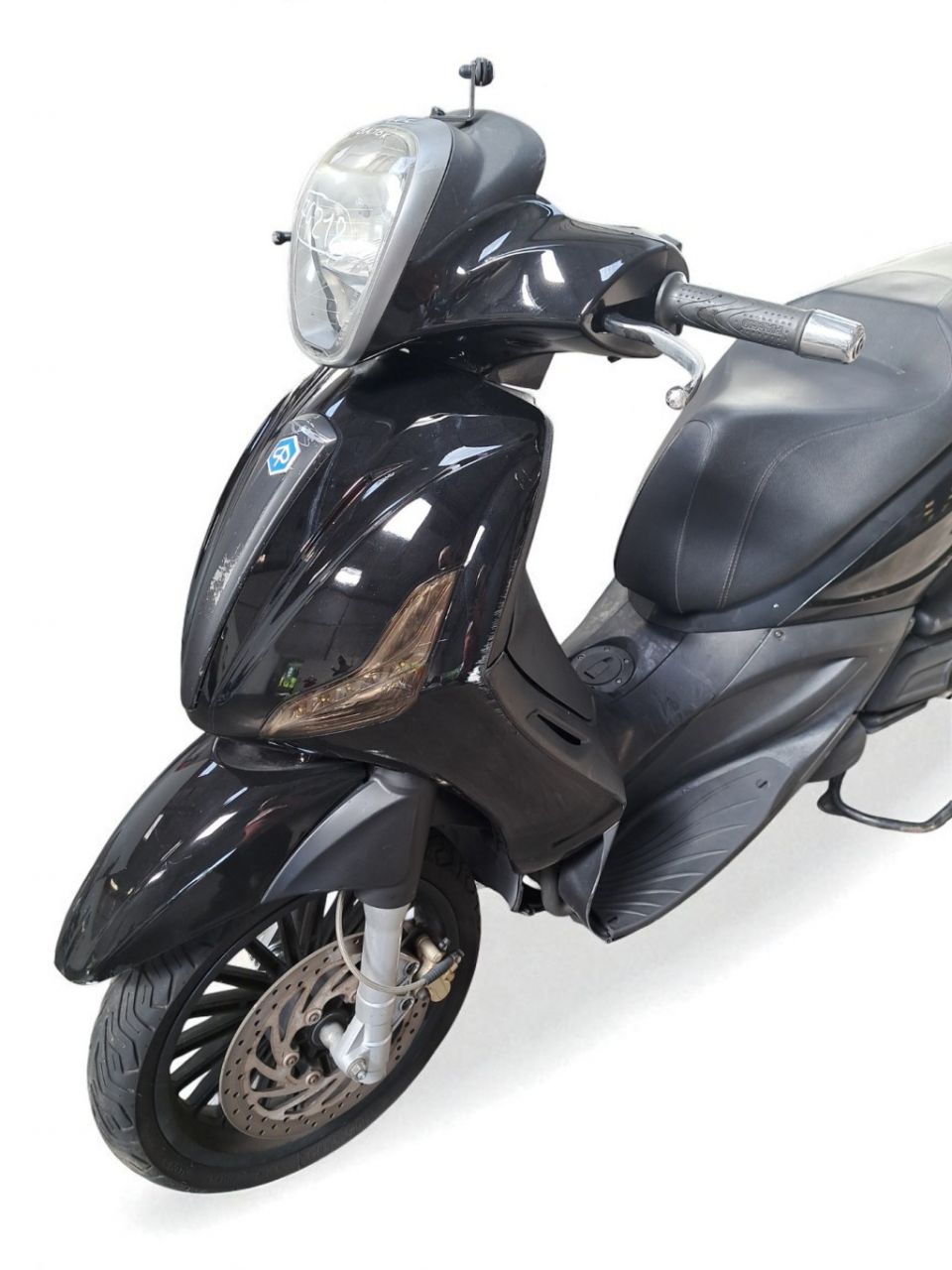 PIAGGIO BEVERLY 125 4