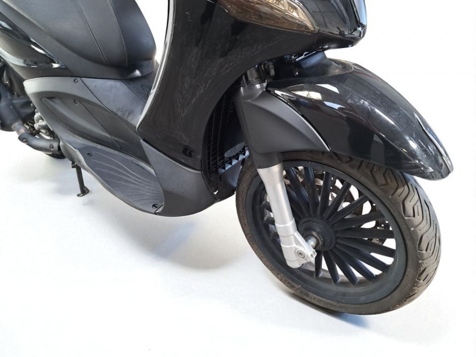 PIAGGIO BEVERLY 125 4