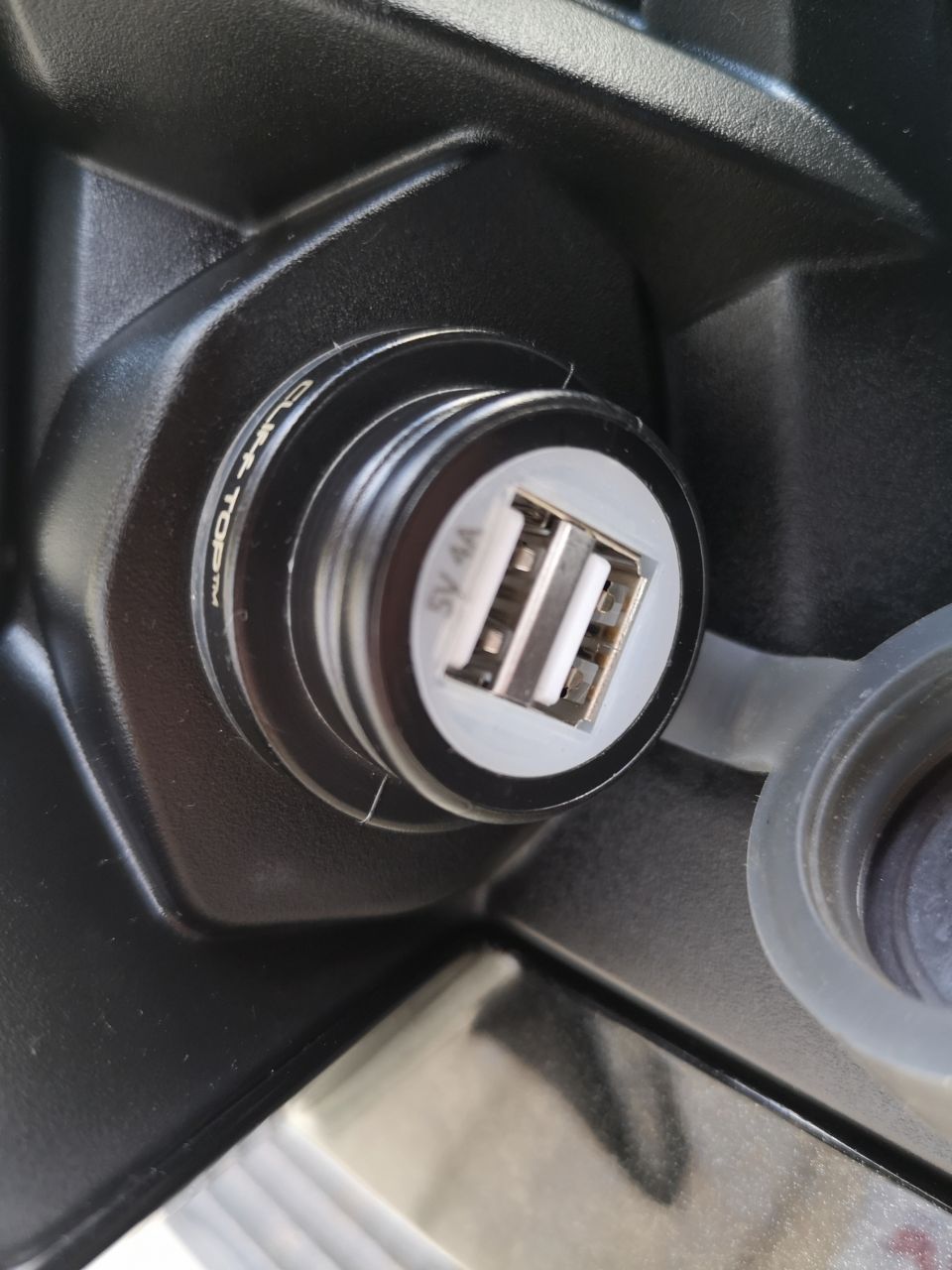 KAWASAKI NINJA 650 4