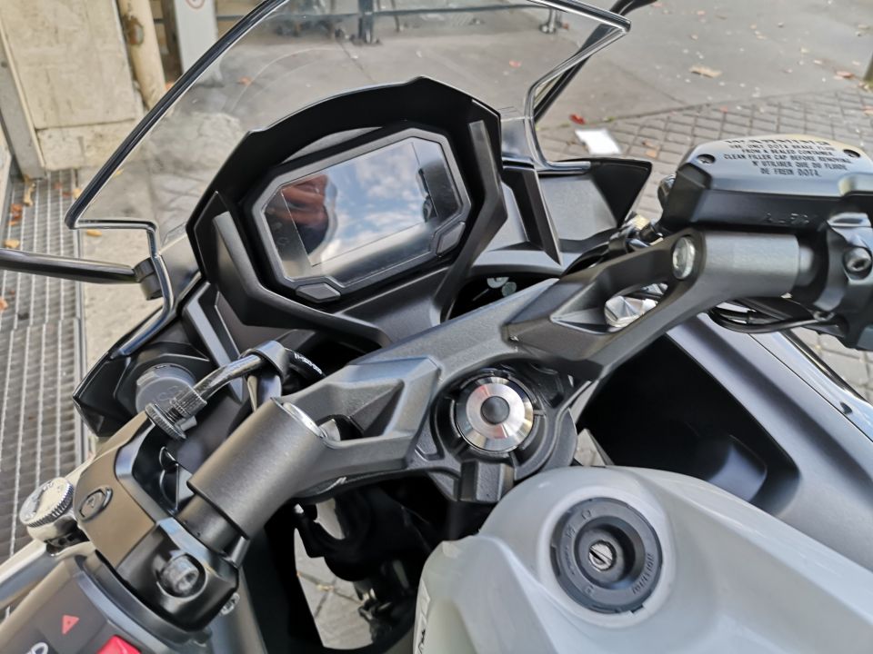 KAWASAKI NINJA 650 4