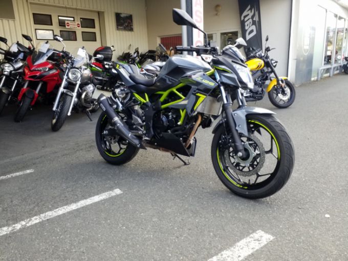 KAWASAKI z 125 4