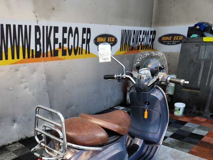 PIAGGIO VESPA 4