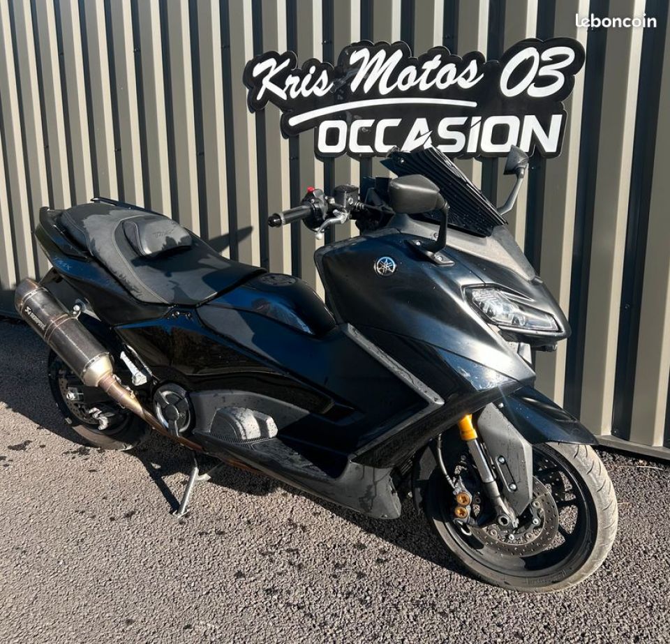 YAMAHA XP T-MAX 560 TECH MAX 4