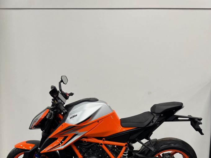 KTM 1290 SUPER DUKE R EVO 4