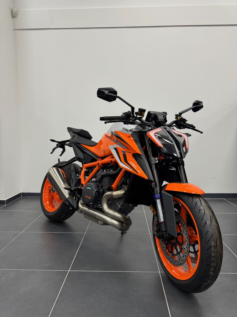 KTM 1290 SUPER DUKE R EVO 4