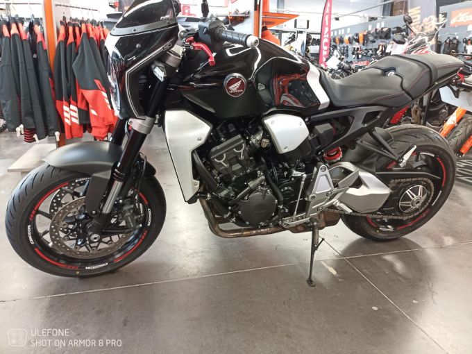 HONDA CB 1000 RA 4