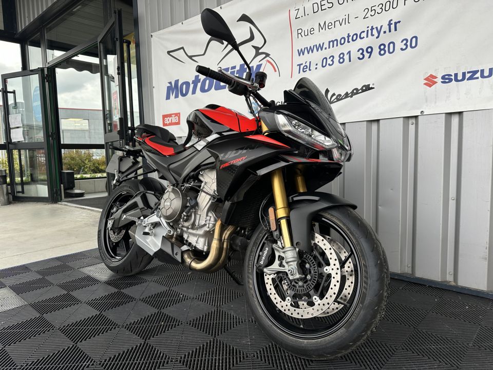 APRILIA TUONO 660 FACTORY 4