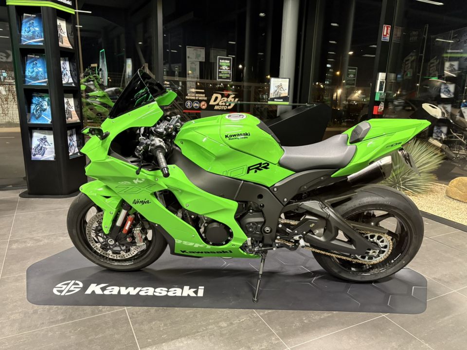 KAWASAKI ZX-10RR 4