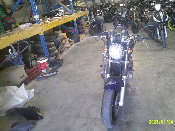 SUZUKI GSF 650 N BANDIT 4
