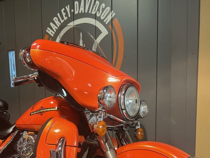 HARLEY-DAVIDSON TOURING ELECTRA GLIDE 1690 LIMITED 4