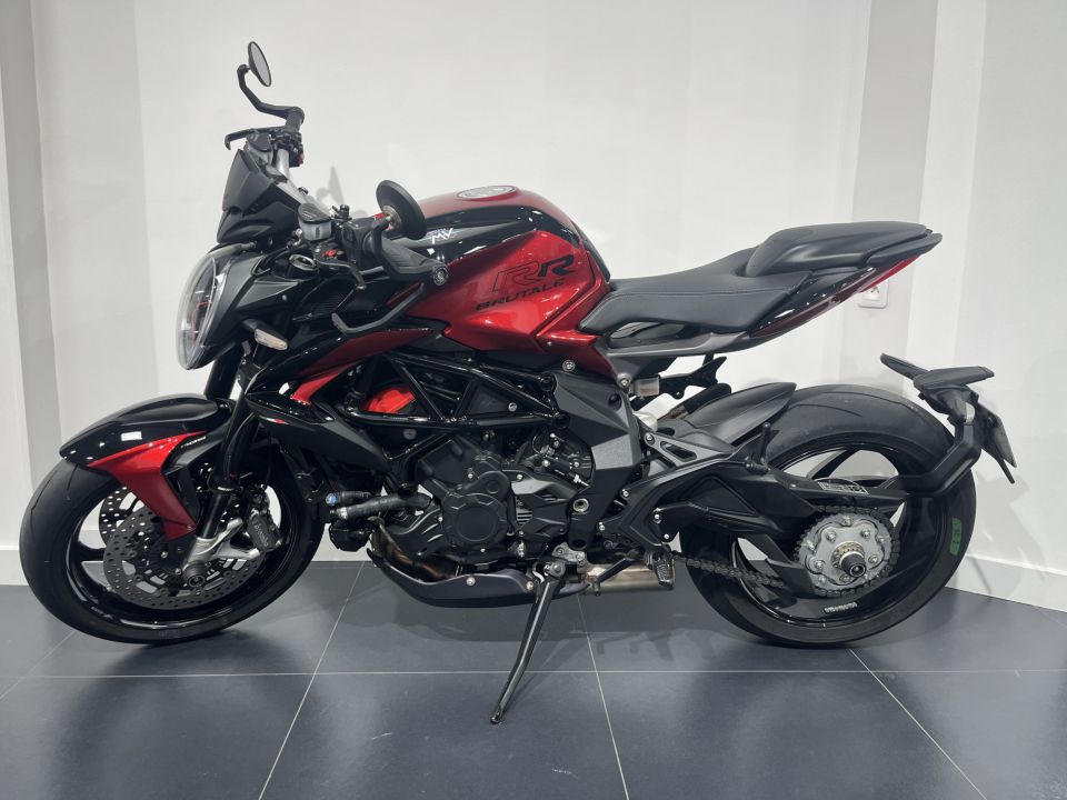 MV AGUSTA BRUTALE 800 RR 4