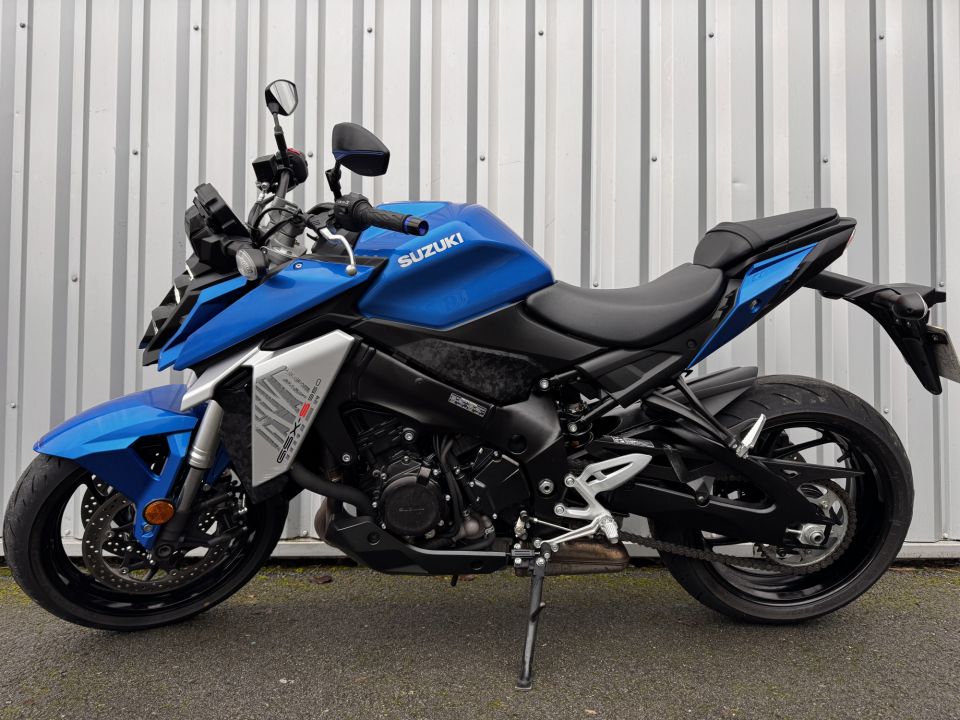 SUZUKI GSX-S 950 A2 4