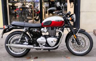 TRIUMPH BONNEVILLE T120 - 2024