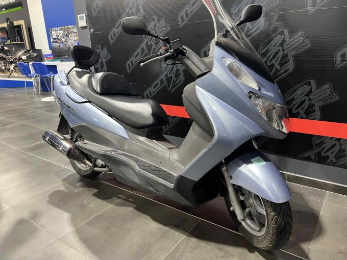 SUZUKI BURGMAN 125 4