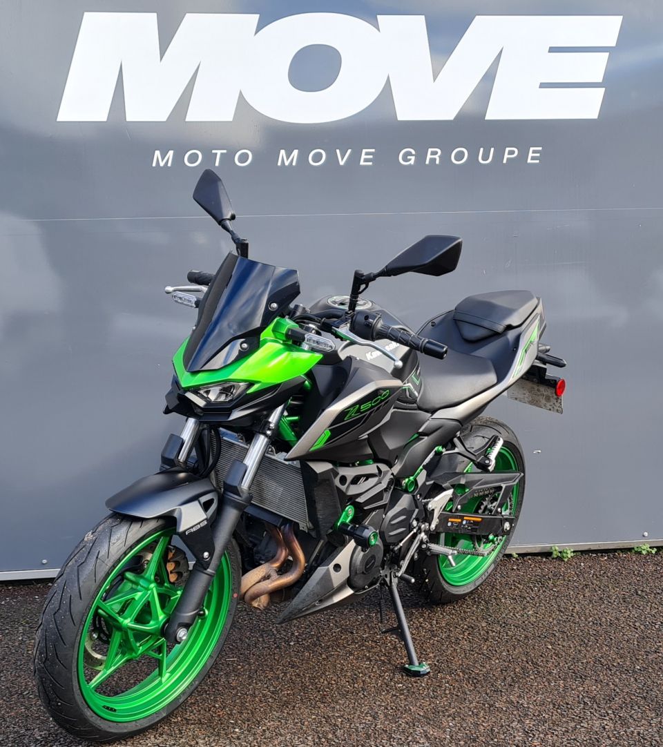 KAWASAKI Z 500 SE 4