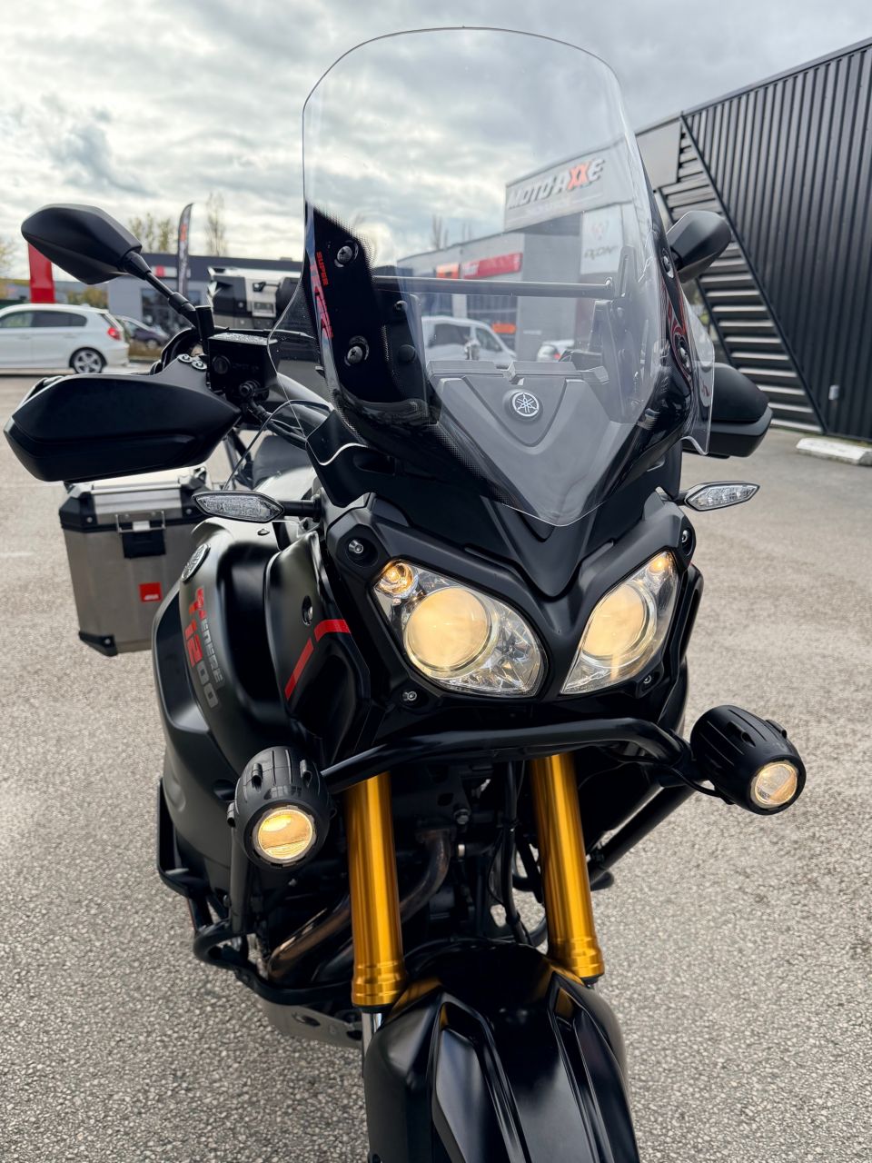 YAMAHA XTZ 1200 SUPER TENERE 4