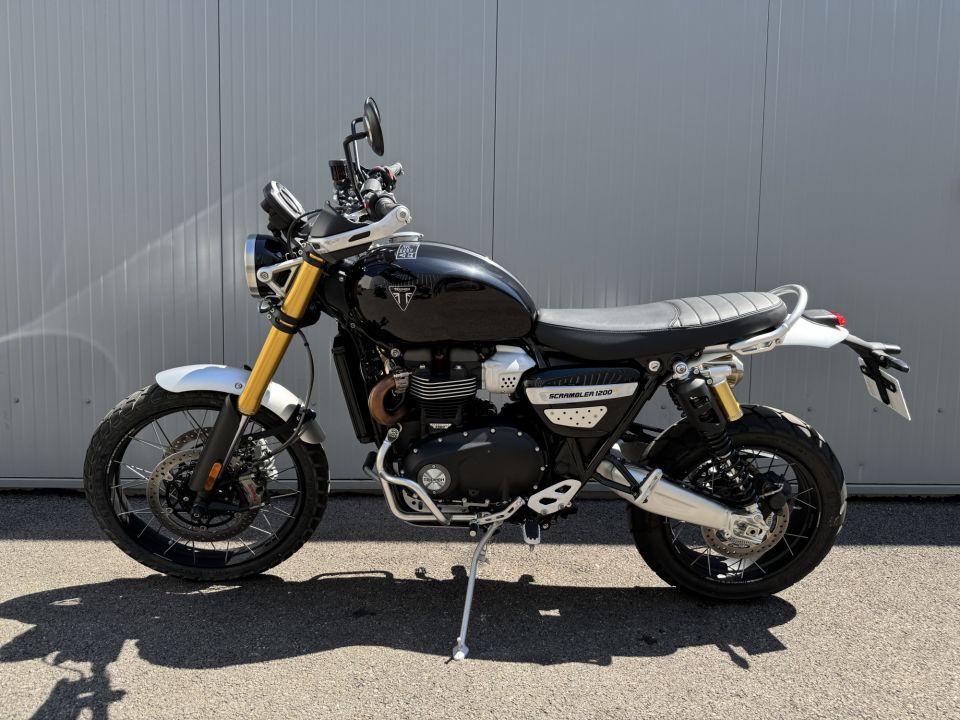TRIUMPH SCRAMBLER 1200 XE 4