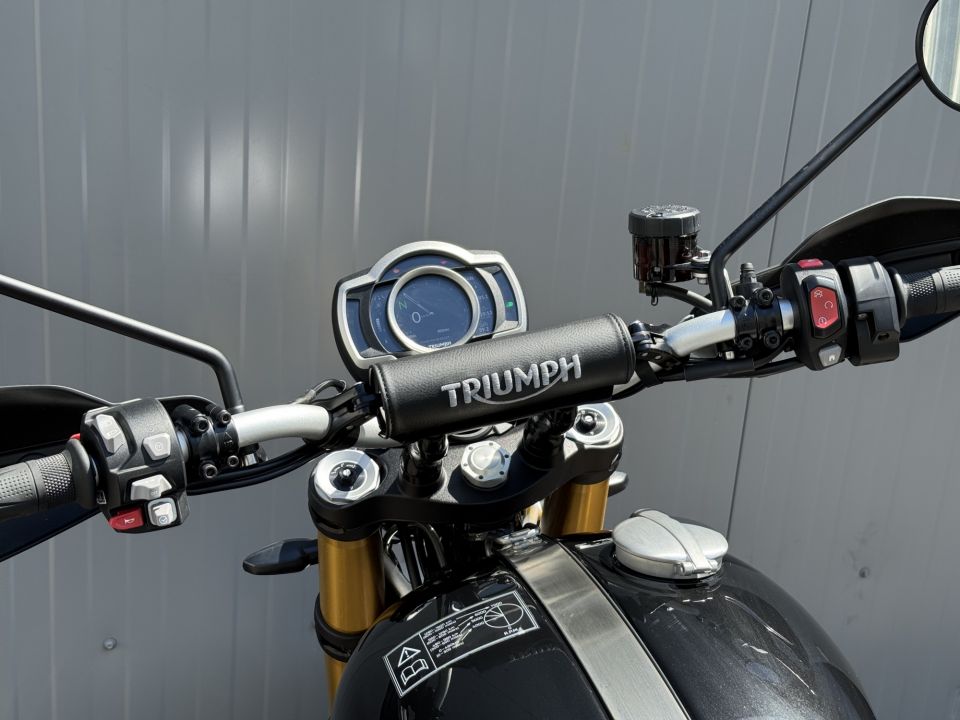 TRIUMPH SCRAMBLER 1200 XE 4