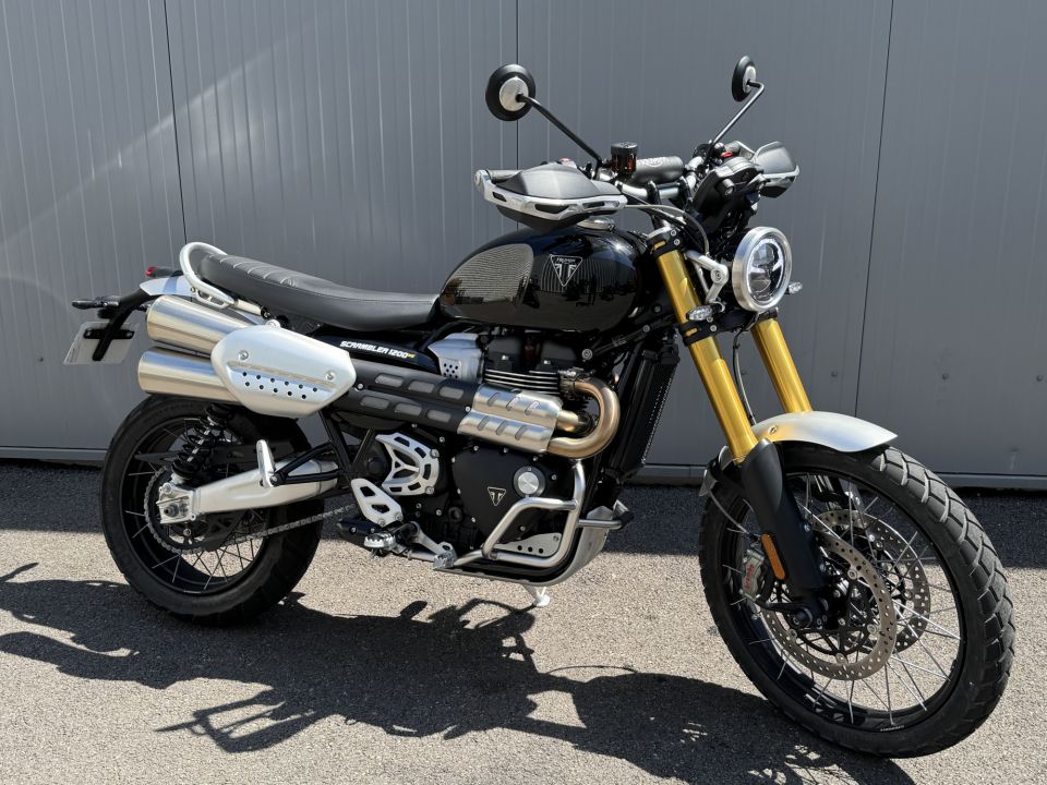 TRIUMPH SCRAMBLER 1200 XE 4