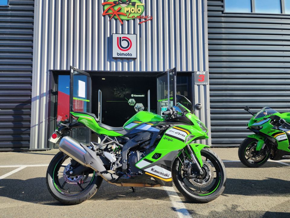 KAWASAKI ZX4RR 4