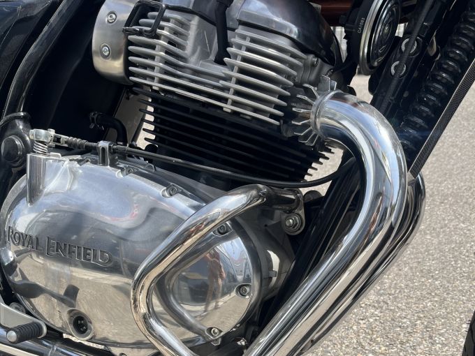 ROYAL ENFIELD INTERCEPTOR 4