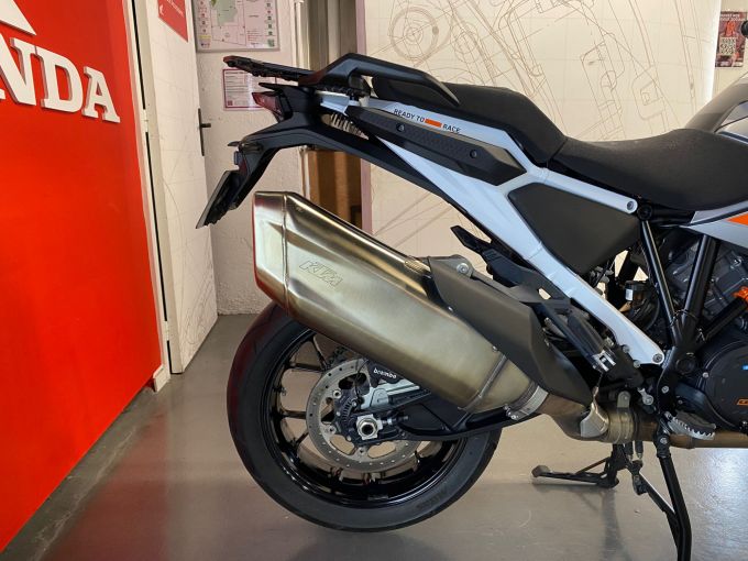 KTM 1290 SUPER ADVENTURE S 4