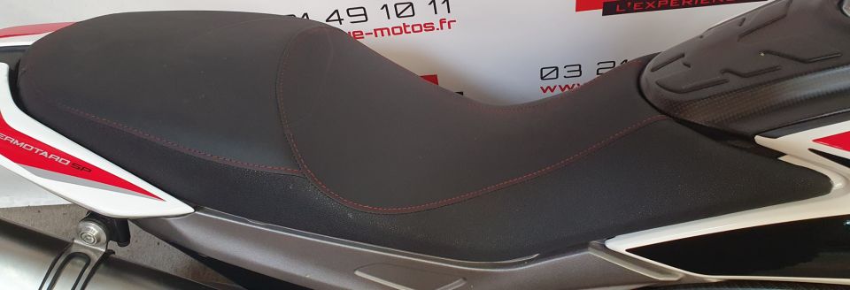 DUCATI HYPERMOTARD 4