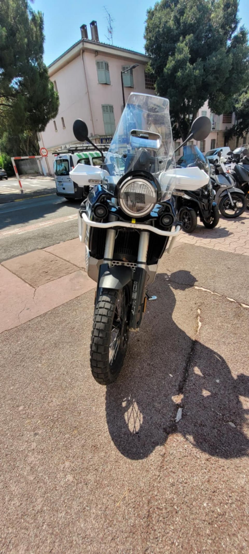 HUSQVARNA NORDEN 901 EXPEDITION 4