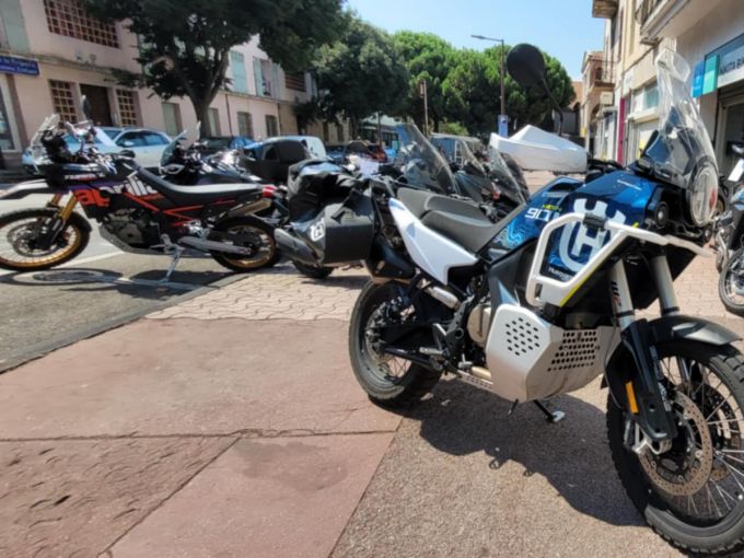 HUSQVARNA NORDEN 901 EXPEDITION 4
