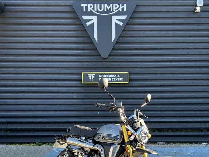BLUROC MOTORCYCLE X BONGO 4