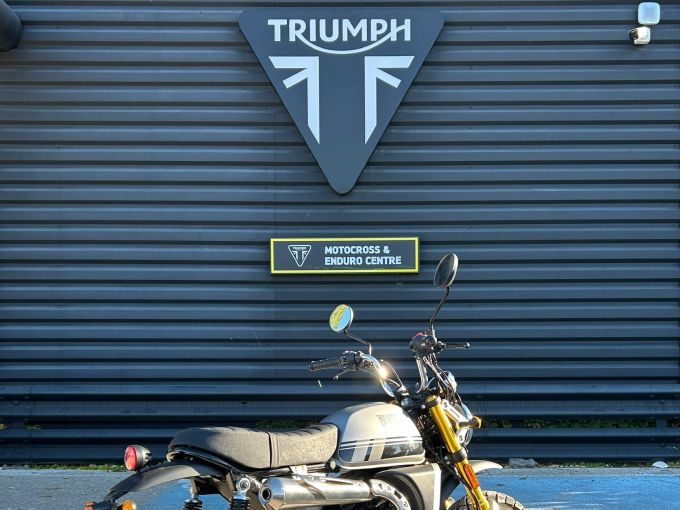 BLUROC MOTORCYCLE X BONGO 4