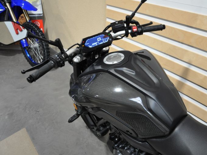 YAMAHA MT-07 (47.5CV) 4