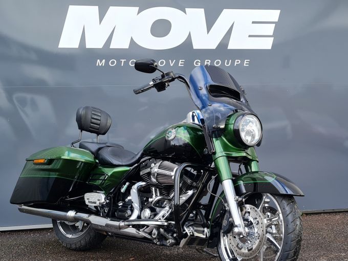 HARLEY-DAVIDSON TOURING ROAD KING 1800 CVO 4