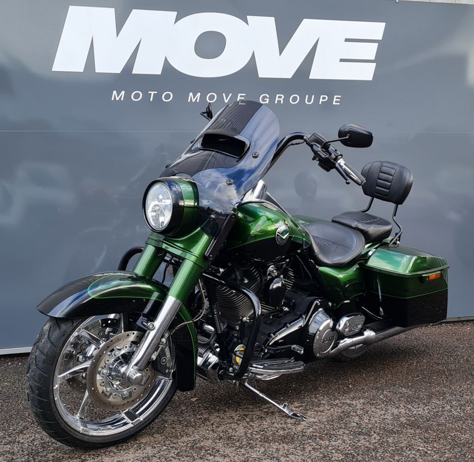 HARLEY-DAVIDSON TOURING ROAD KING 1800 CVO 4